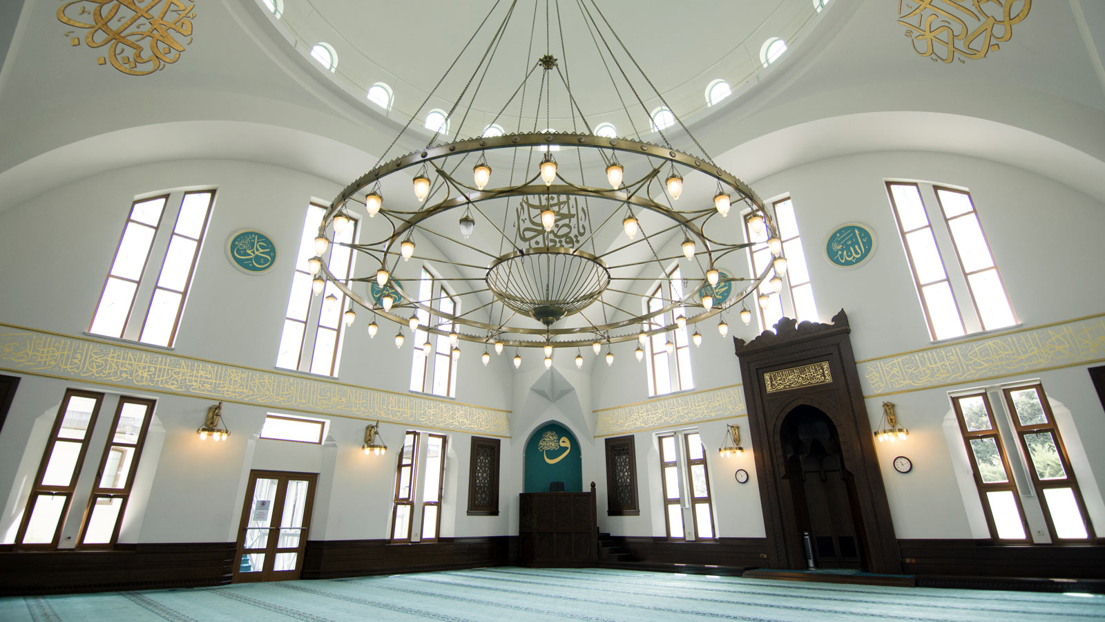 Çilehane Mosque Chandelier Üsküdar - İstanbul